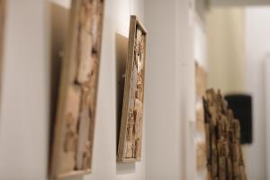 GLS Trebnje - odprtje razstave Utelesenje casa 27022020, foto Alenka STrazisar Lamovsek (17)